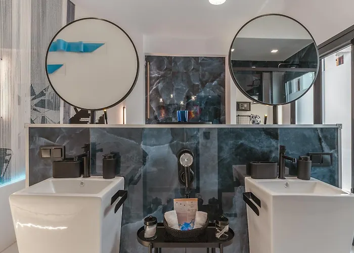 아파트 Artrock Experience Loft Gallery *