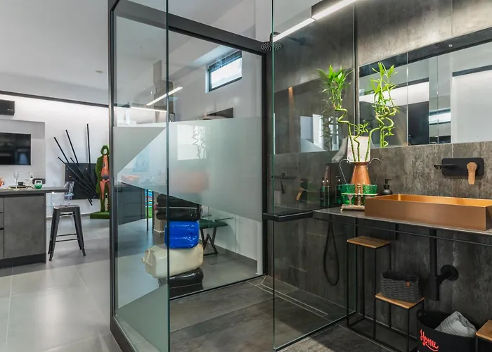 Artrock Experience Loft Gallery * 에르무폴리