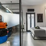 Artrock Experience Loft Gallery Apartment Ermoupoli