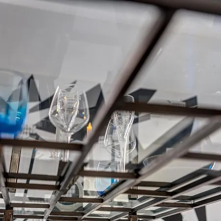 Artrock Experience Loft Gallery * 埃尔莫波利斯